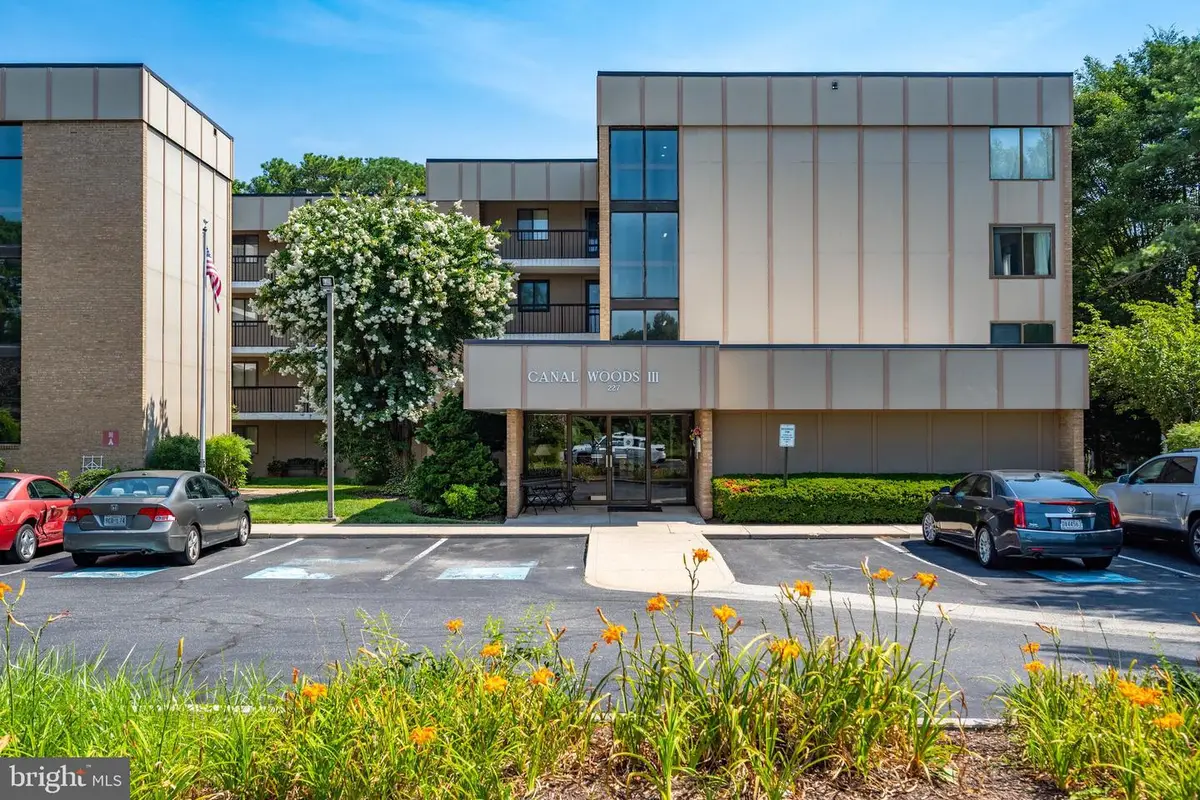 227 Canal Park Dr #305, Salisbury, MD 21804 - #1