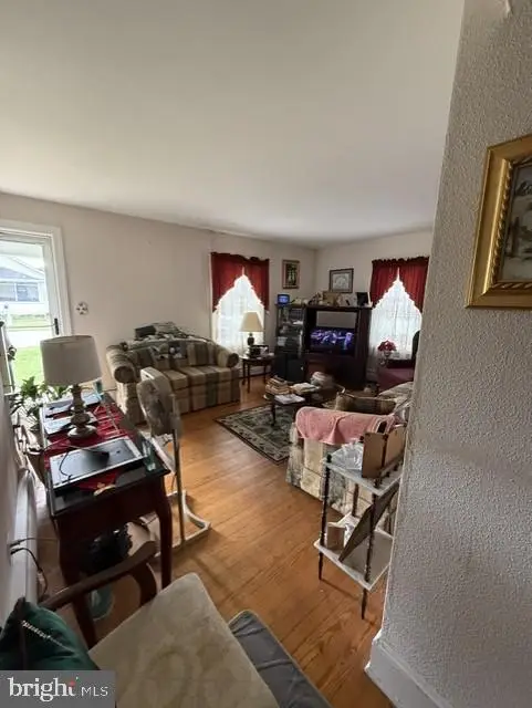 413 Chestnut St, Hebron, MD 21830 - #3