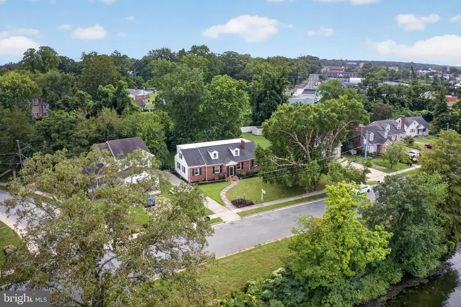611 Lakeside Dr, Salisbury, MD 21801 - #2