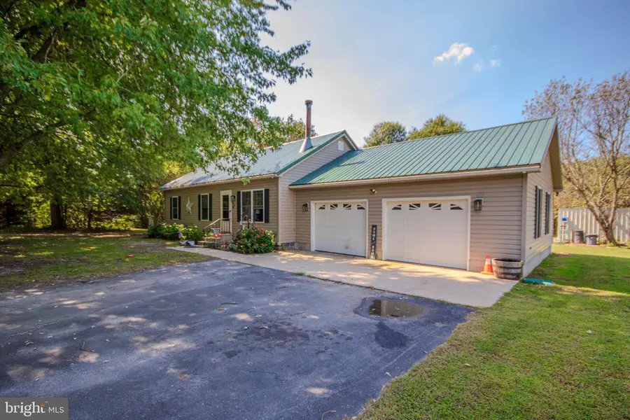 404 S Memorial Dr, Delmar, MD 21875 - #2