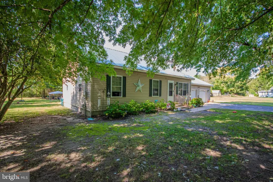404 S Memorial Dr, Delmar, MD 21875 - #3
