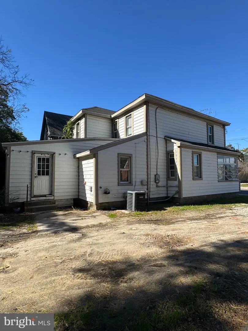 404 E Chestnut St, Delmar, MD 21875 - #2
