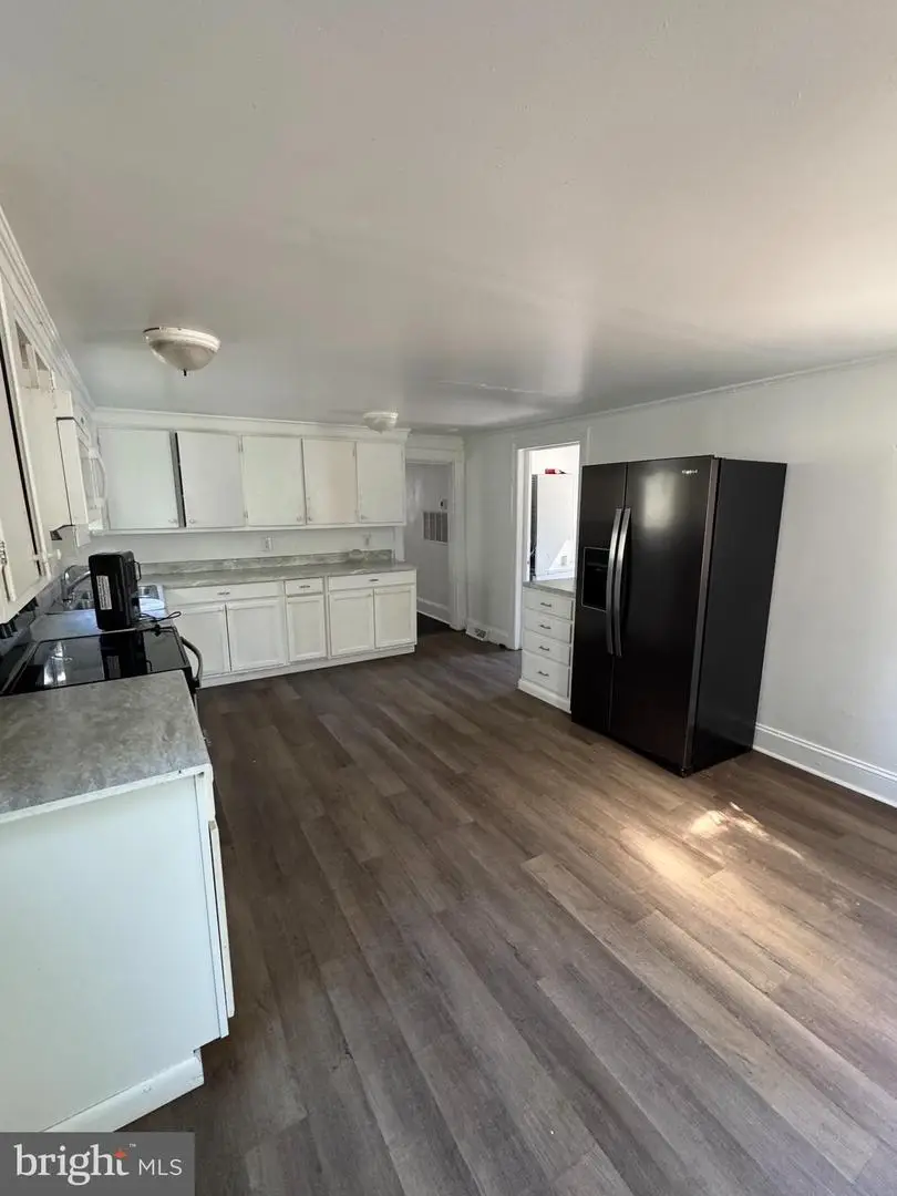 404 E Chestnut St, Delmar, MD 21875 - #3