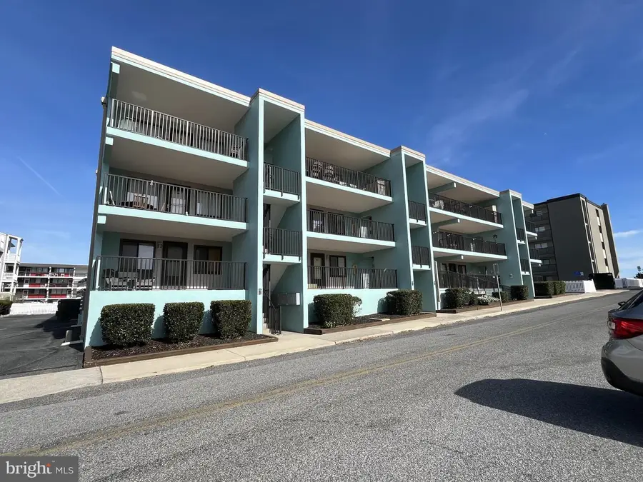 6 55th St #205, Ocean City, MD 21842 - Image #2
