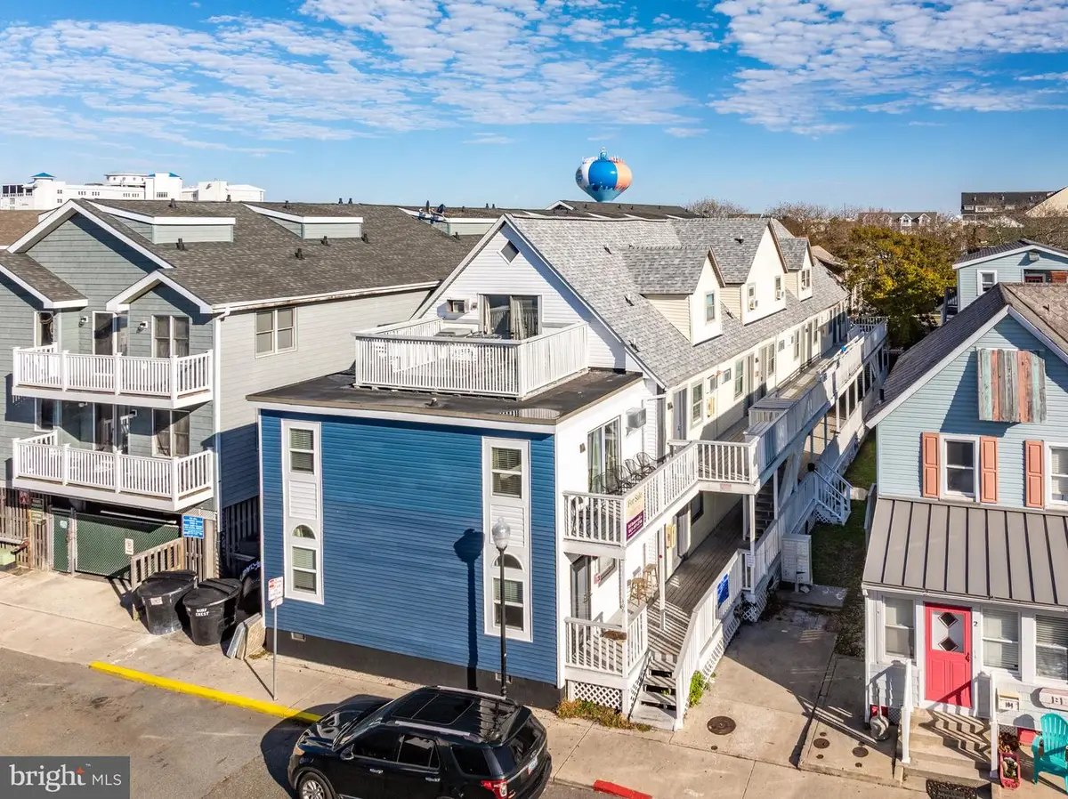 106 Talbot St #201, Ocean City, MD 21842 - Image #1