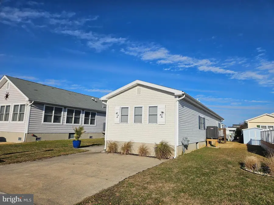 160 Clam Shell Rd, Ocean City, MD 21842 - Image #2