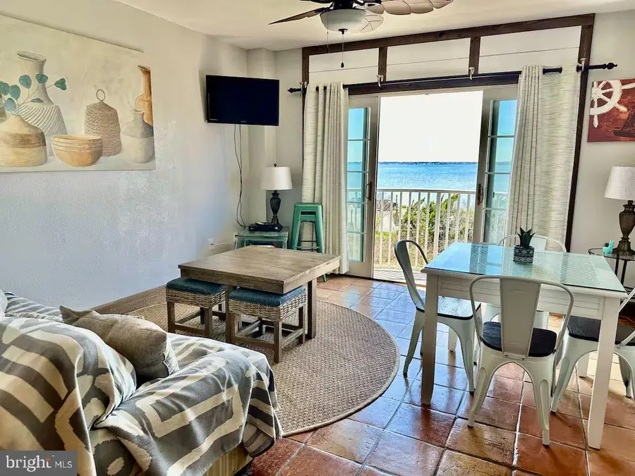 200 59th St #202, Ocean City, MD 21842 - Image #2