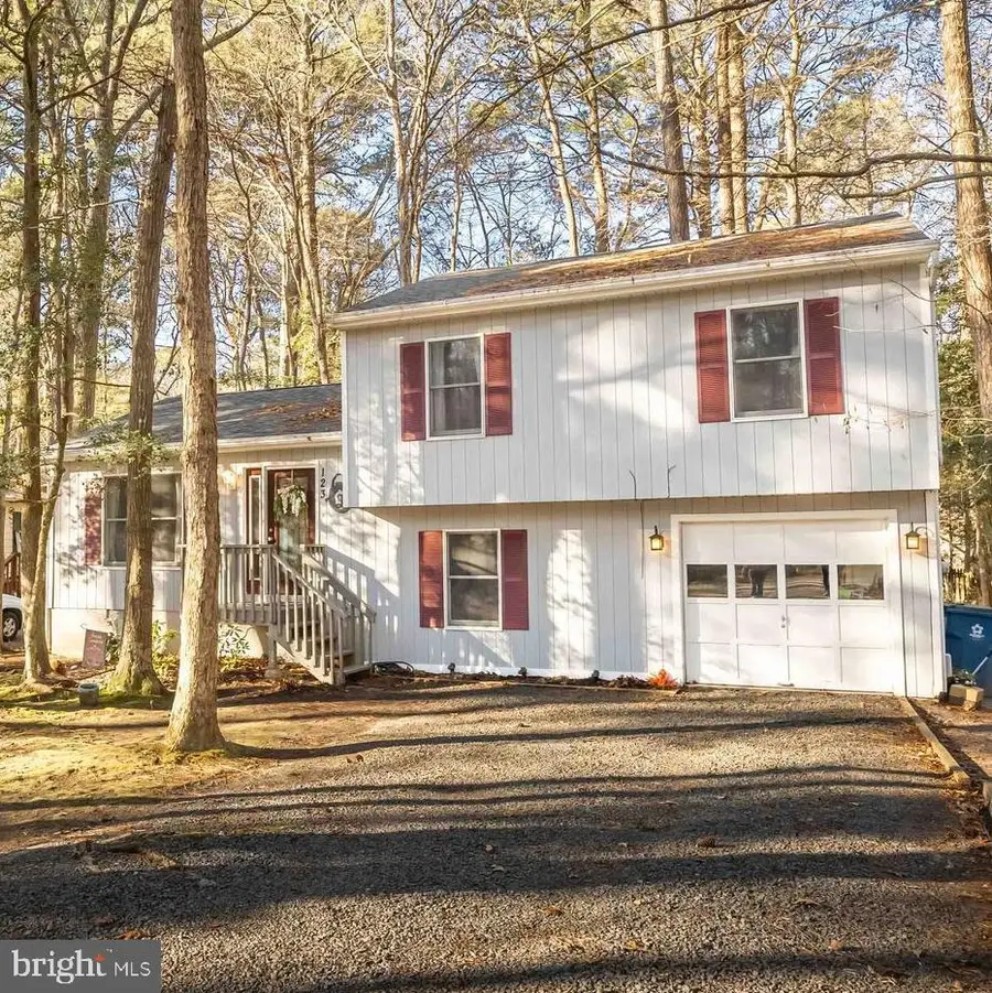 123 Camelot Cir, Ocean Pines, MD 21811 - Image #2