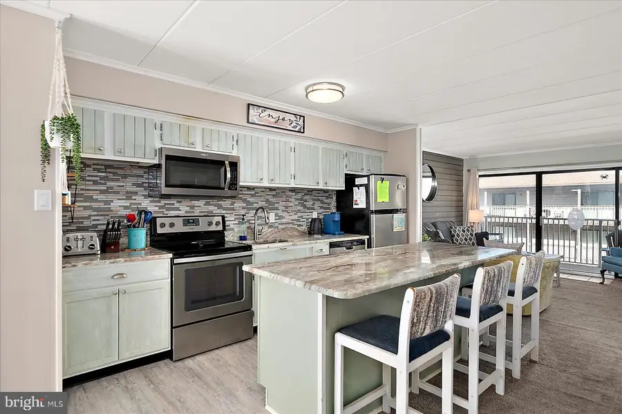 5 44th St #202, Ocean City, MD 21842 - #2