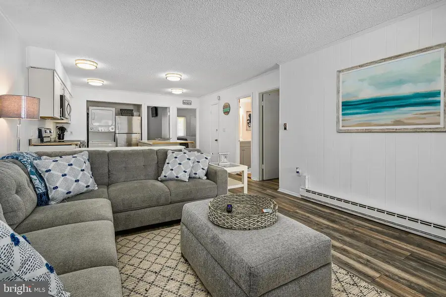 17 139th St #204, Ocean City, MD 21842 - #3