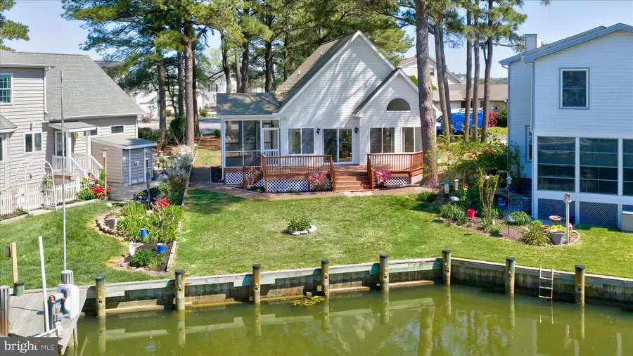 2 Waters Edge Ct, Ocean Pines, MD 21811 - #2