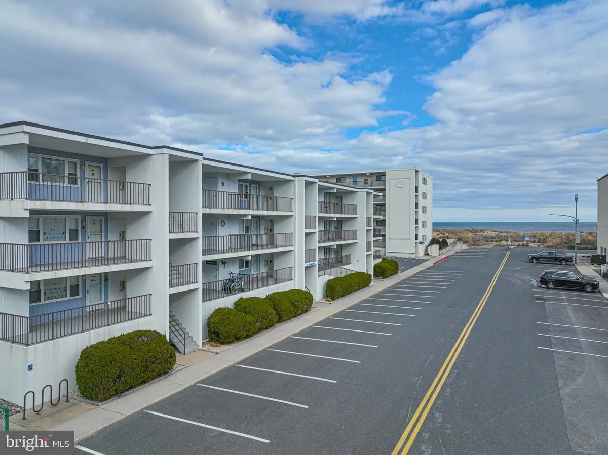 8 134th St #204, Ocean City, MD 21842 - #1