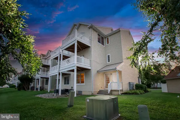 9823 Golf Course Rd #16, OCEAN CITY, MD 21842