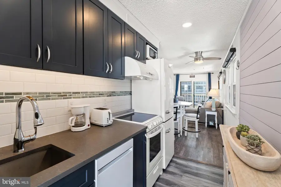 12 72nd Street #205, Ocean City, MD 21842 - #3