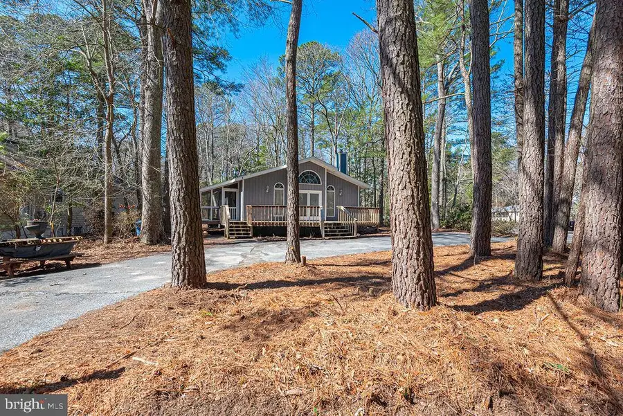 139 Camelot Cir, Ocean Pines, MD 21811 - #2