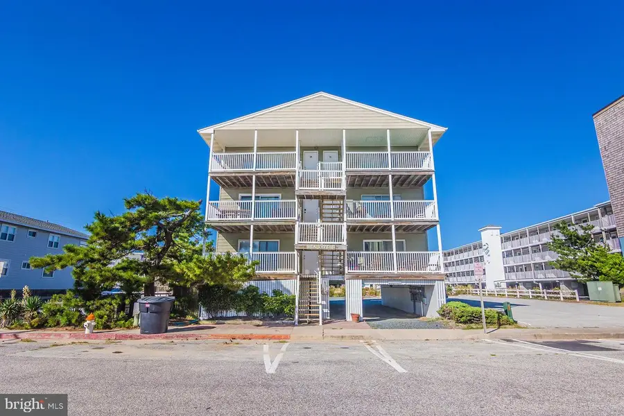 8 74th St #3w, Ocean City, MD 21842 - #2