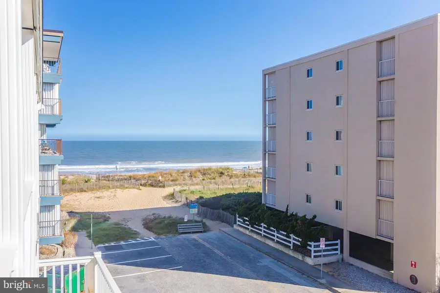 8 74th St #3w, Ocean City, MD 21842 - #3