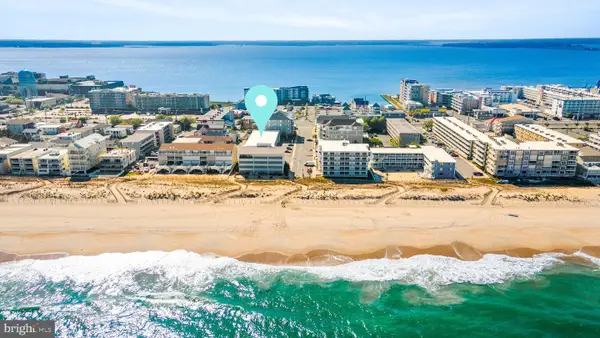 7 45th St #111, OCEAN CITY, MD 21842