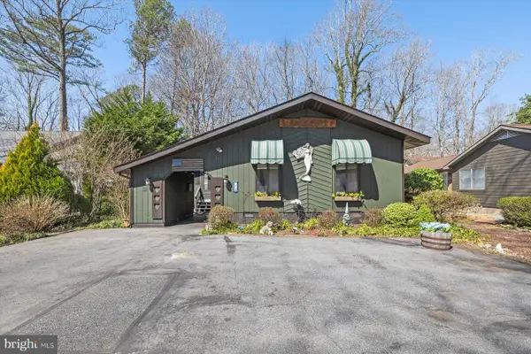 13 Sloop Ln, OCEAN PINES, MD 21811