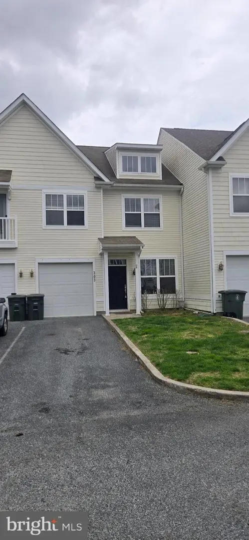 303 Schooner Ln #102, Berlin, MD 21811 - #2