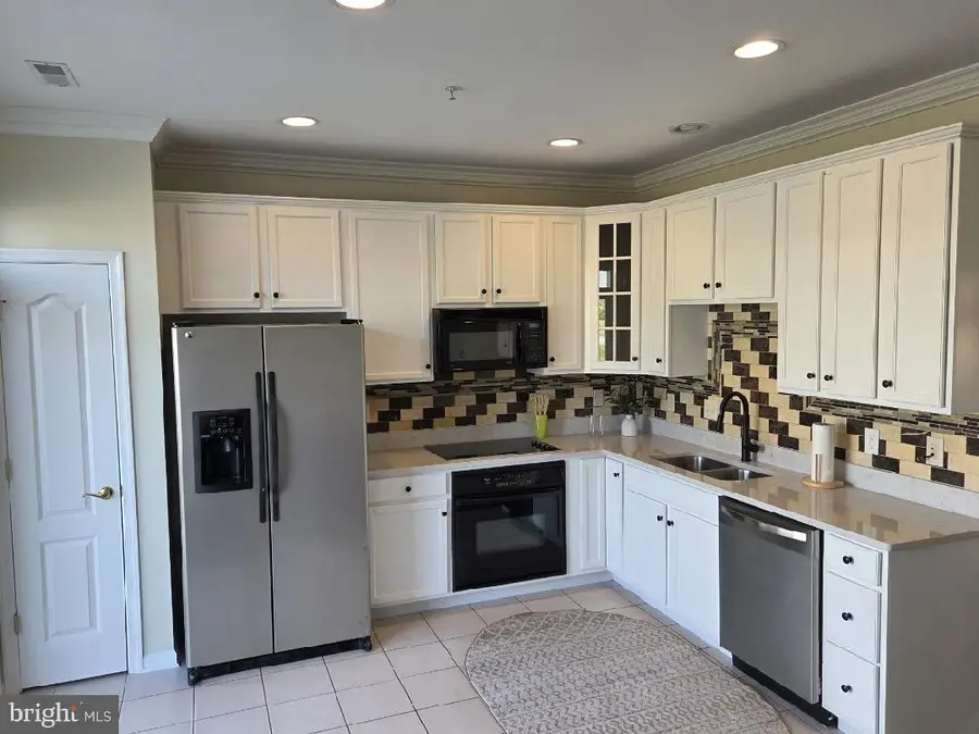 303 Schooner Ln #102, Berlin, MD 21811 - #3