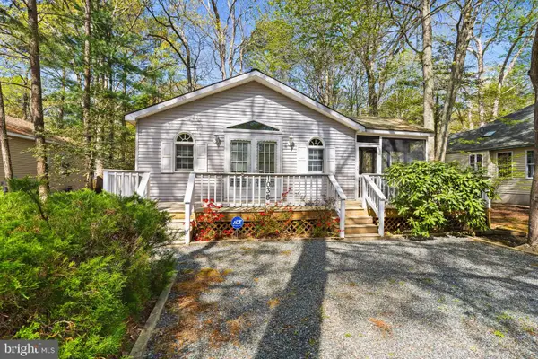 1038 Ocean Pkwy, OCEAN PINES, MD 21811