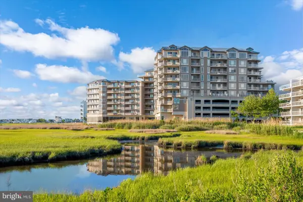 121 81st St #504, OCEAN CITY, MD 21842
