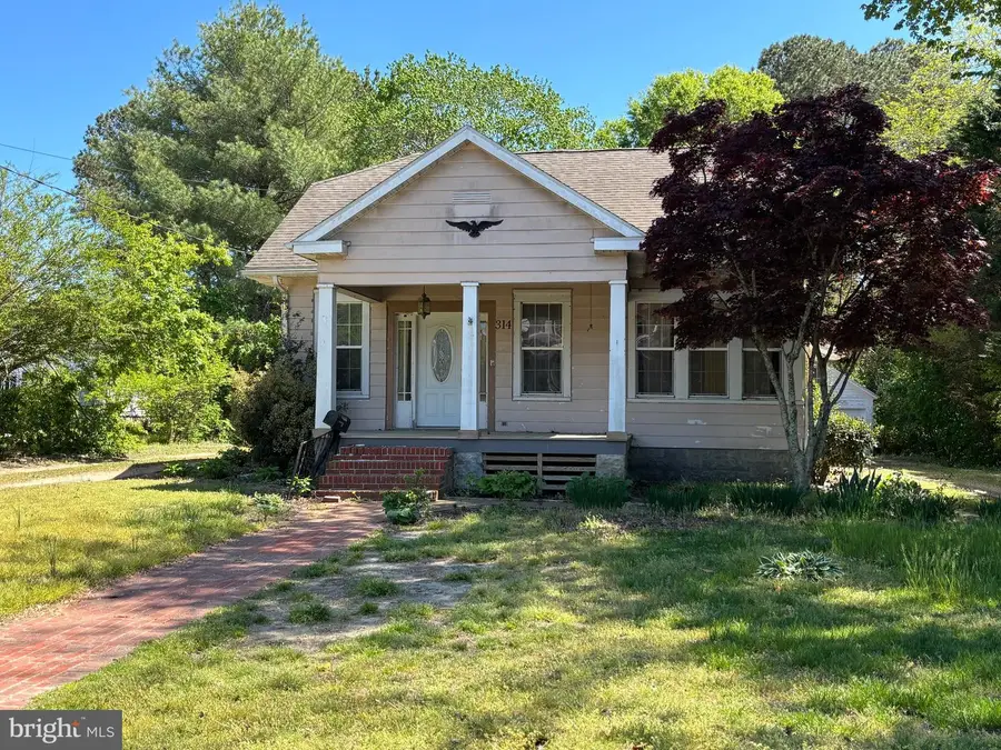 314 E Market St, Snow Hill, MD 21863 - #2