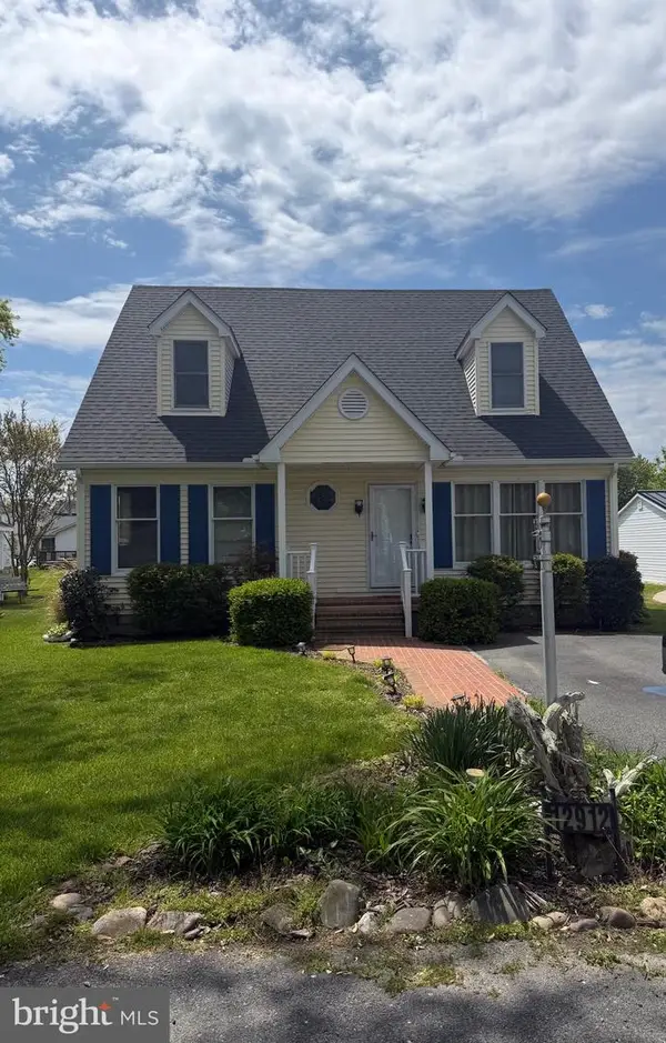 12912 Pine St, OCEAN CITY, MD 21842