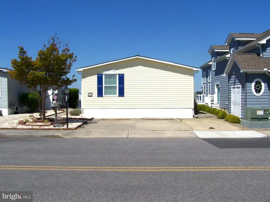 515 Harbour Dr, Ocean City, MD 21842 - #2