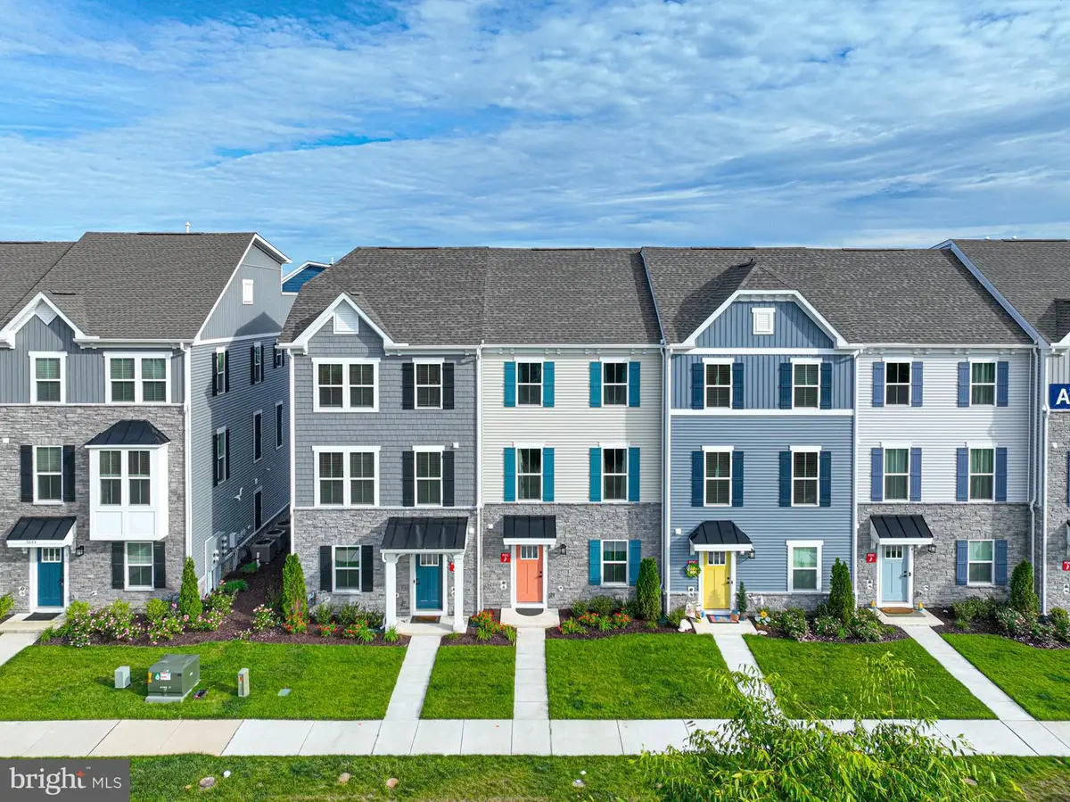 8626 South Park Dr #6, Berlin, MD 21811 - #1