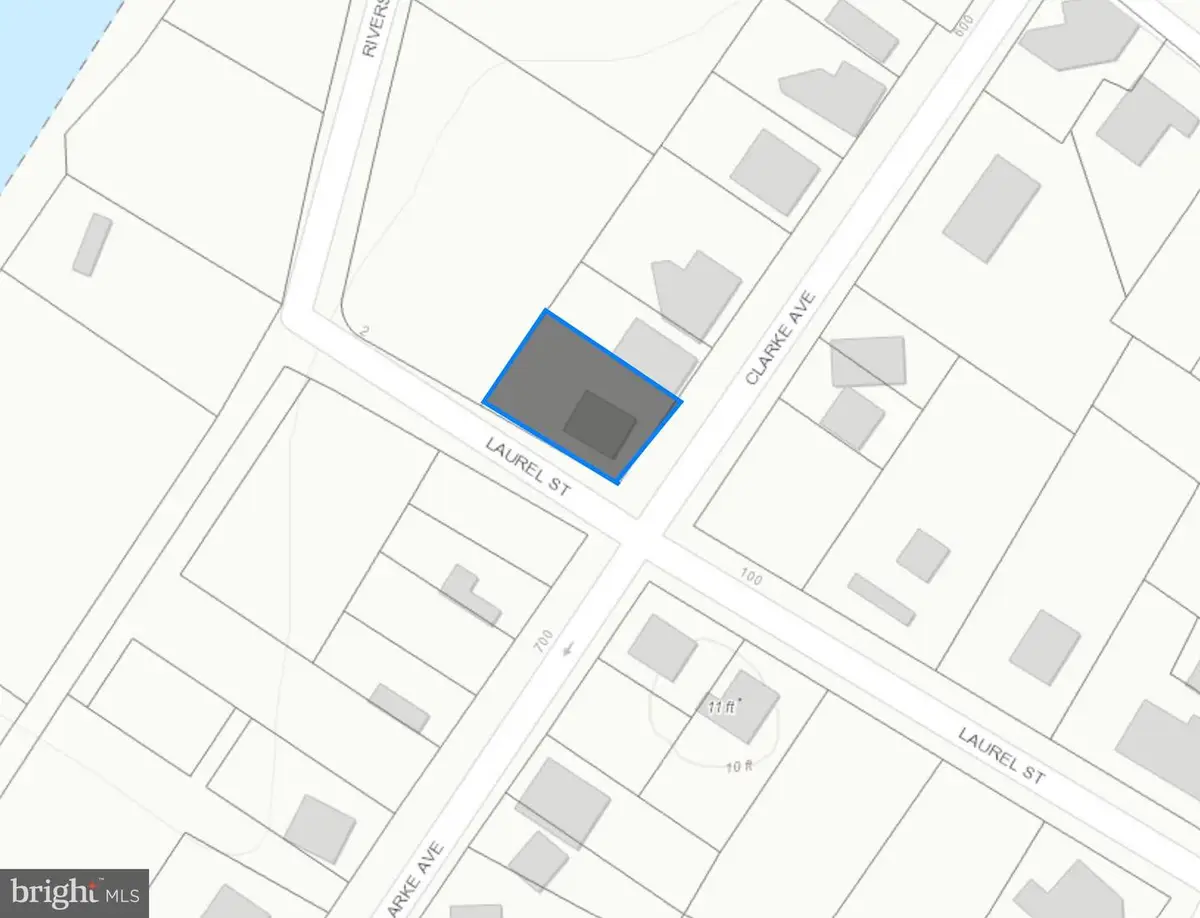 618 Clarke Ave, Pocomoke City, MD 21851 - #1