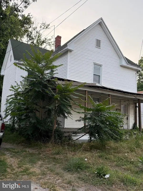 810 2nd St, POCOMOKE CITY, MD 21851