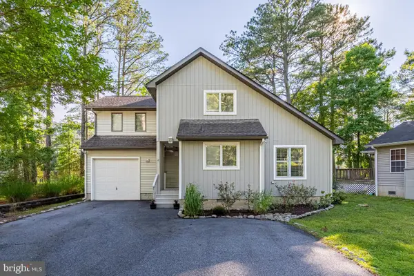 4 Oxford Ct, OCEAN PINES, MD 21811