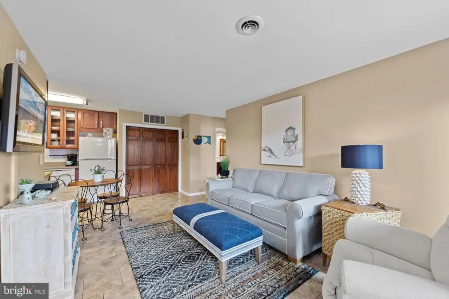 105 120th St #18a, Ocean City, MD 21842 - #2