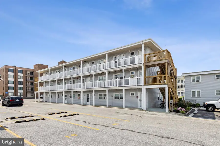 12 72nd St #101, Ocean City, MD 21842 - #3