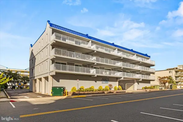 6 137th St #303, OCEAN CITY, MD 21842
