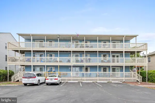 805 142nd St #203, OCEAN CITY, MD 21842