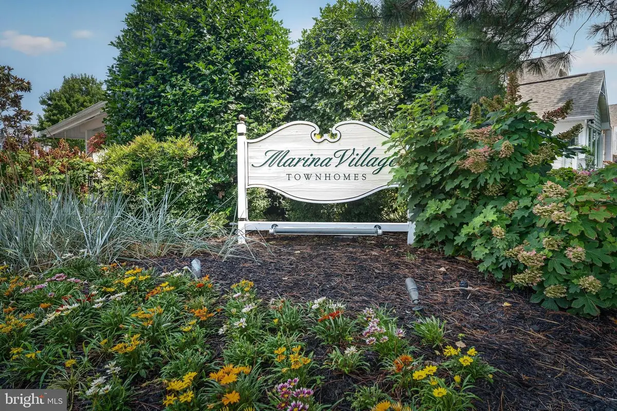 953 Yacht Club Dr, Ocean Pines, MD 21811 - #1