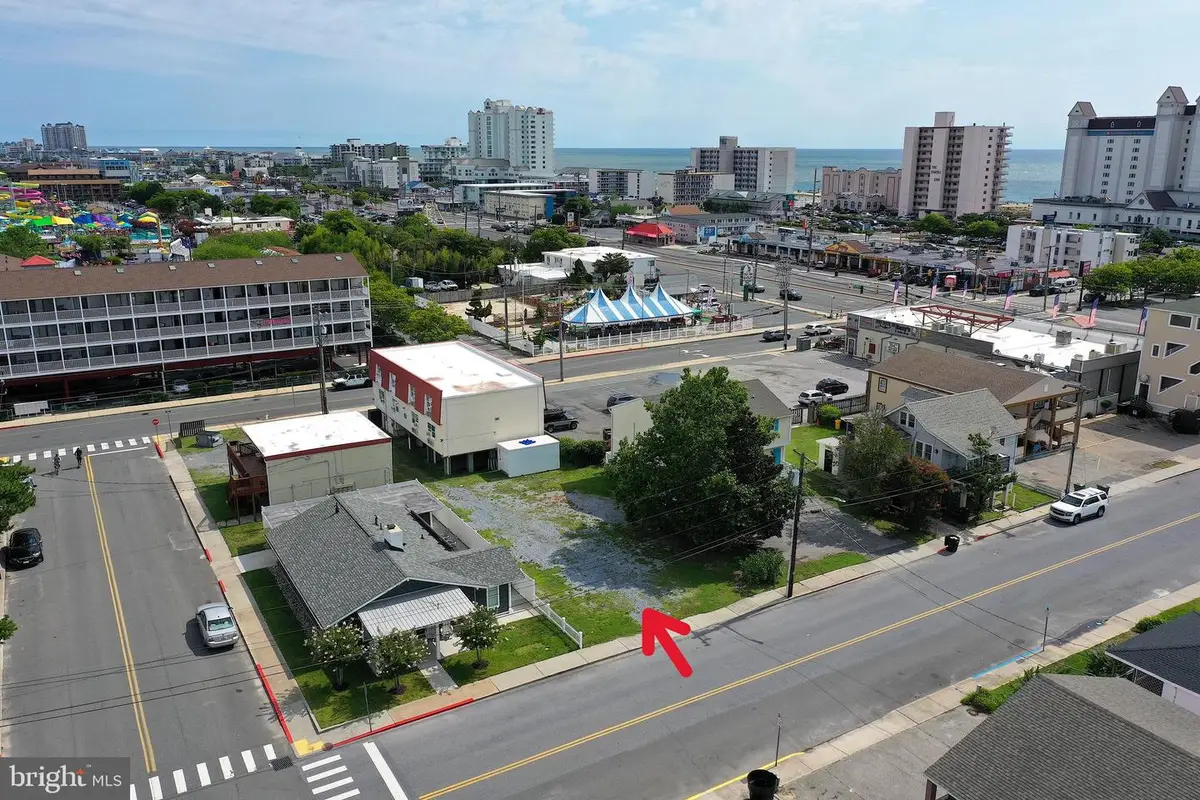 210 Sunset Dr, Ocean City, MD 21842 - #1