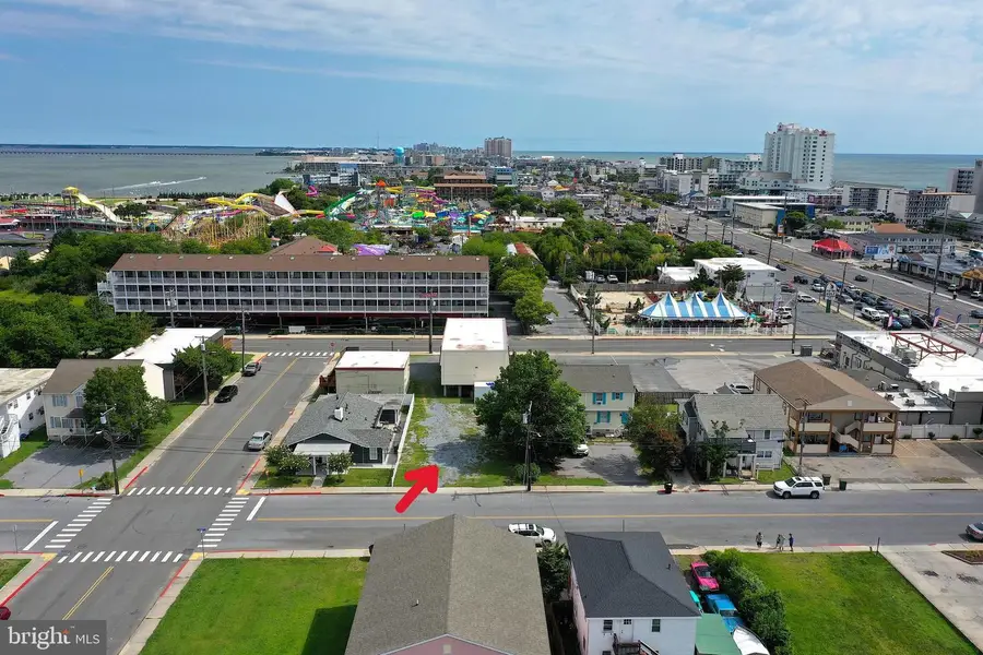 210 Sunset Dr, Ocean City, MD 21842 - #3