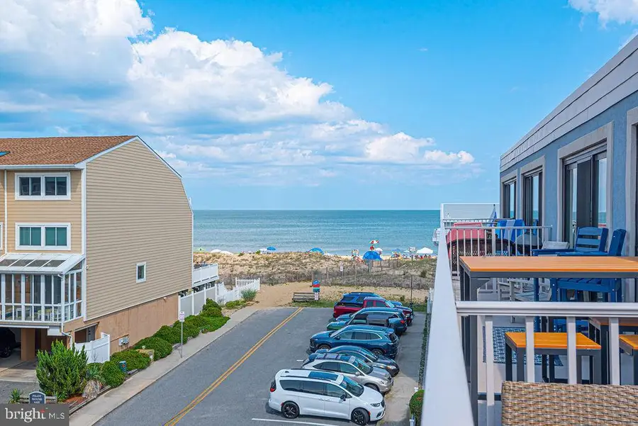 5 44th St #303, Ocean City, MD 21842 - #3