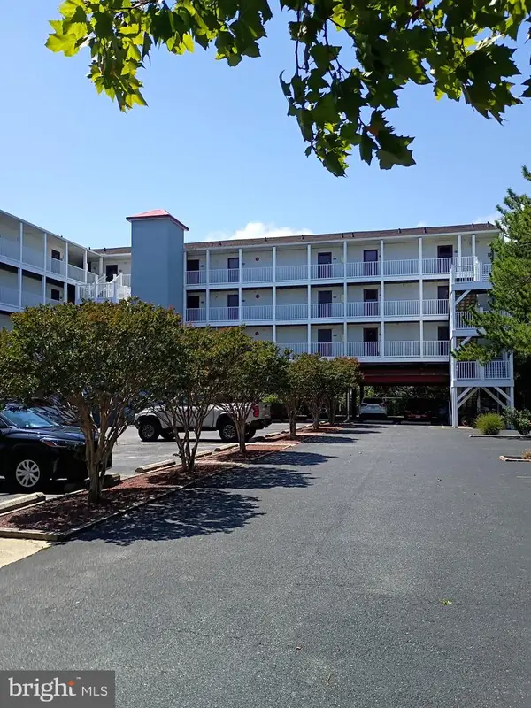 300 Robin Dr #216, OCEAN CITY, MD 21842