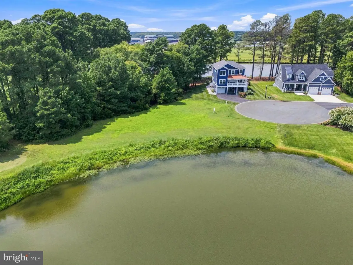 11401 Maid At Arms Ln, Berlin, MD 21811 - #1