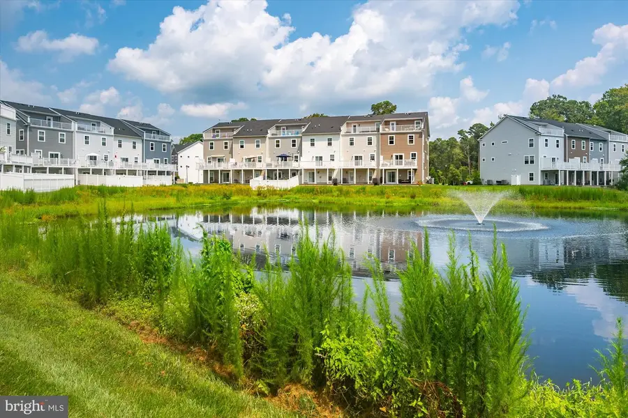 12452 Sea Oaks Ln #4, Berlin, MD 21811 - #2