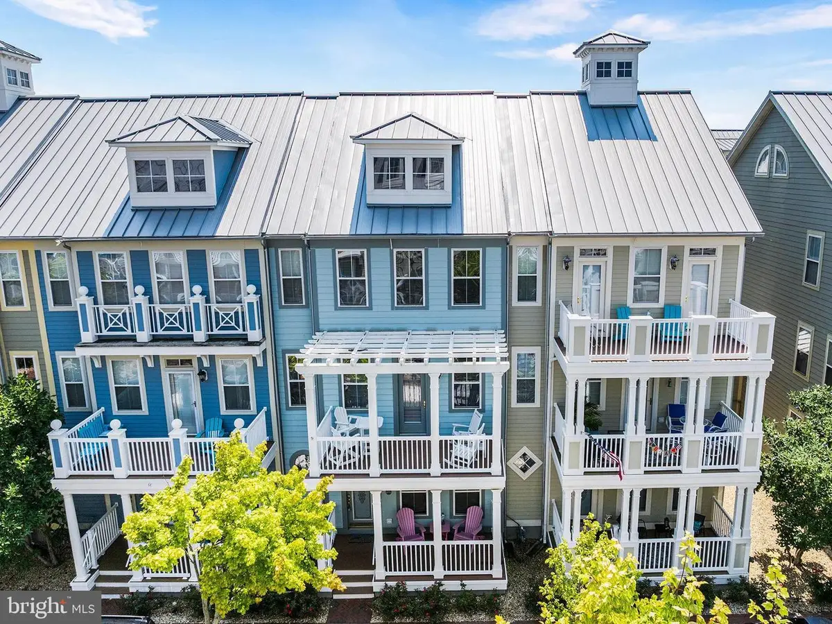 35 Seaside Dr, Ocean City, MD 21842 - #1