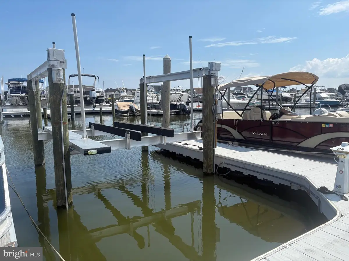 38-b Pines Point B #bsb38, Ocean Pines, MD 21811 - #1