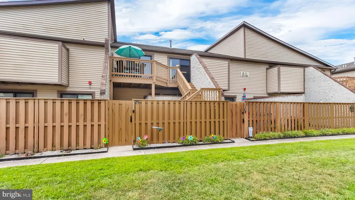 105 120th St #121, Ocean City, MD 21842 - #1