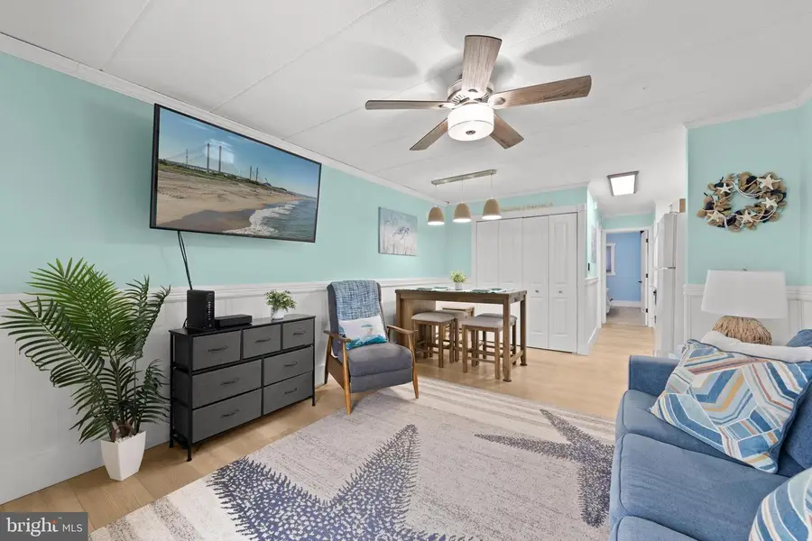 2 137th St #305, Ocean City, MD 21842 - #2