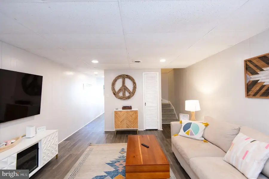 241 136th St #18, Ocean City, MD 21842 - #3